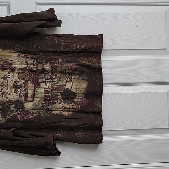 CJ Banks Women's Top - Picture 2 of 11